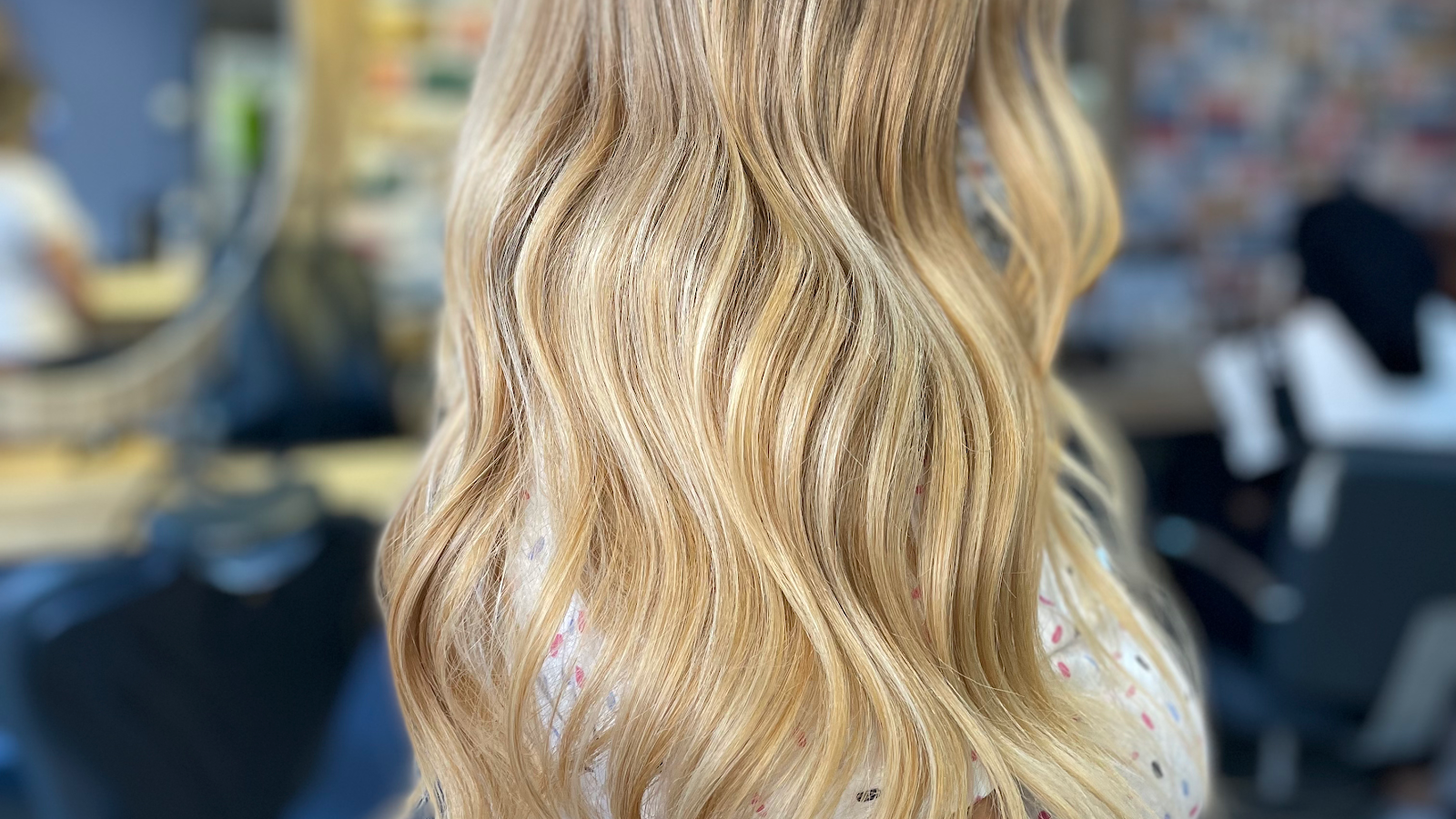 3m Hair Saloon&Beauty Kuaför Ve Güzellik Hizmetleri. kır düğünü mekanı — Yenişehir