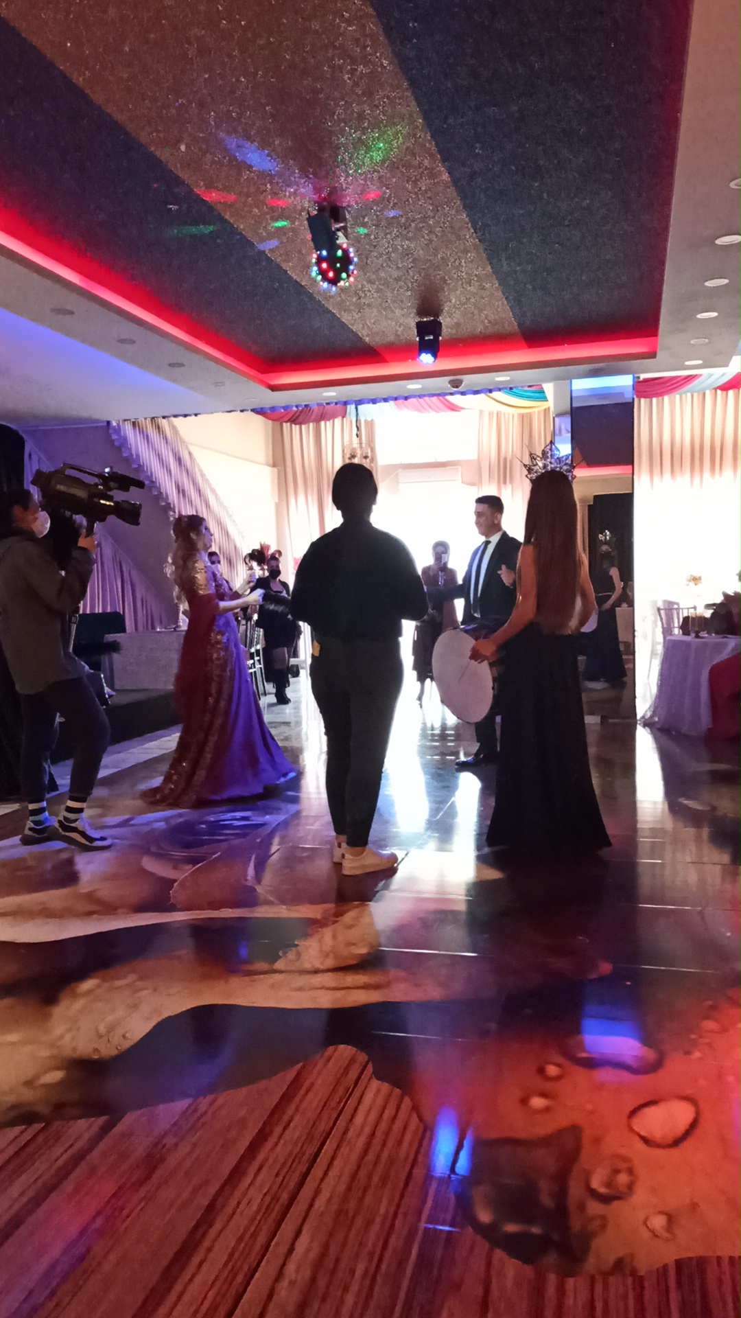 Carnaval Henna House kır düğünü mekanı — Yenişehir