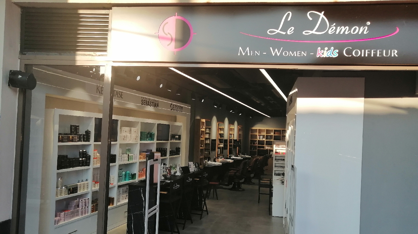 Le Demon Bay Bayan Kuaför Salonları Forum Şube kır düğünü mekanı — Yenişehir