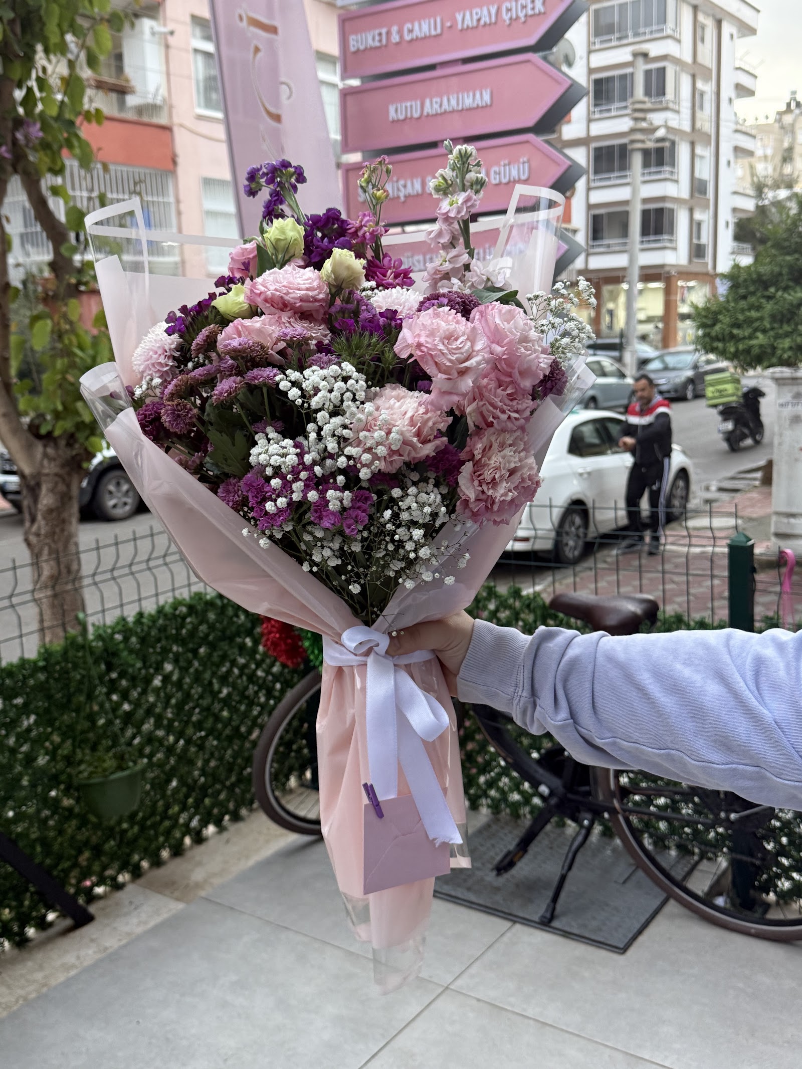 Melek Flowers Concepts