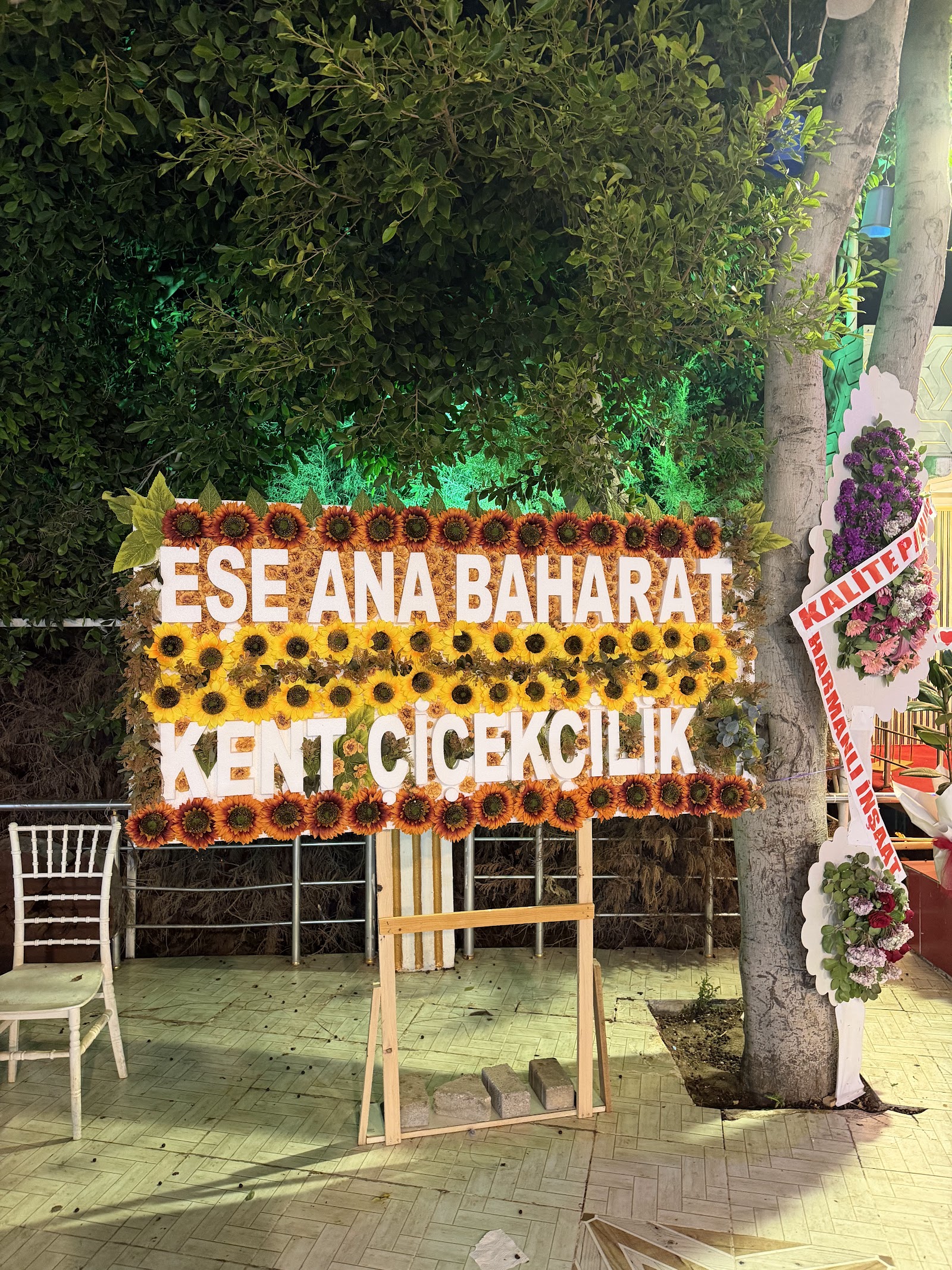 Mersin Kent Çiçek ve Balon Süsleme