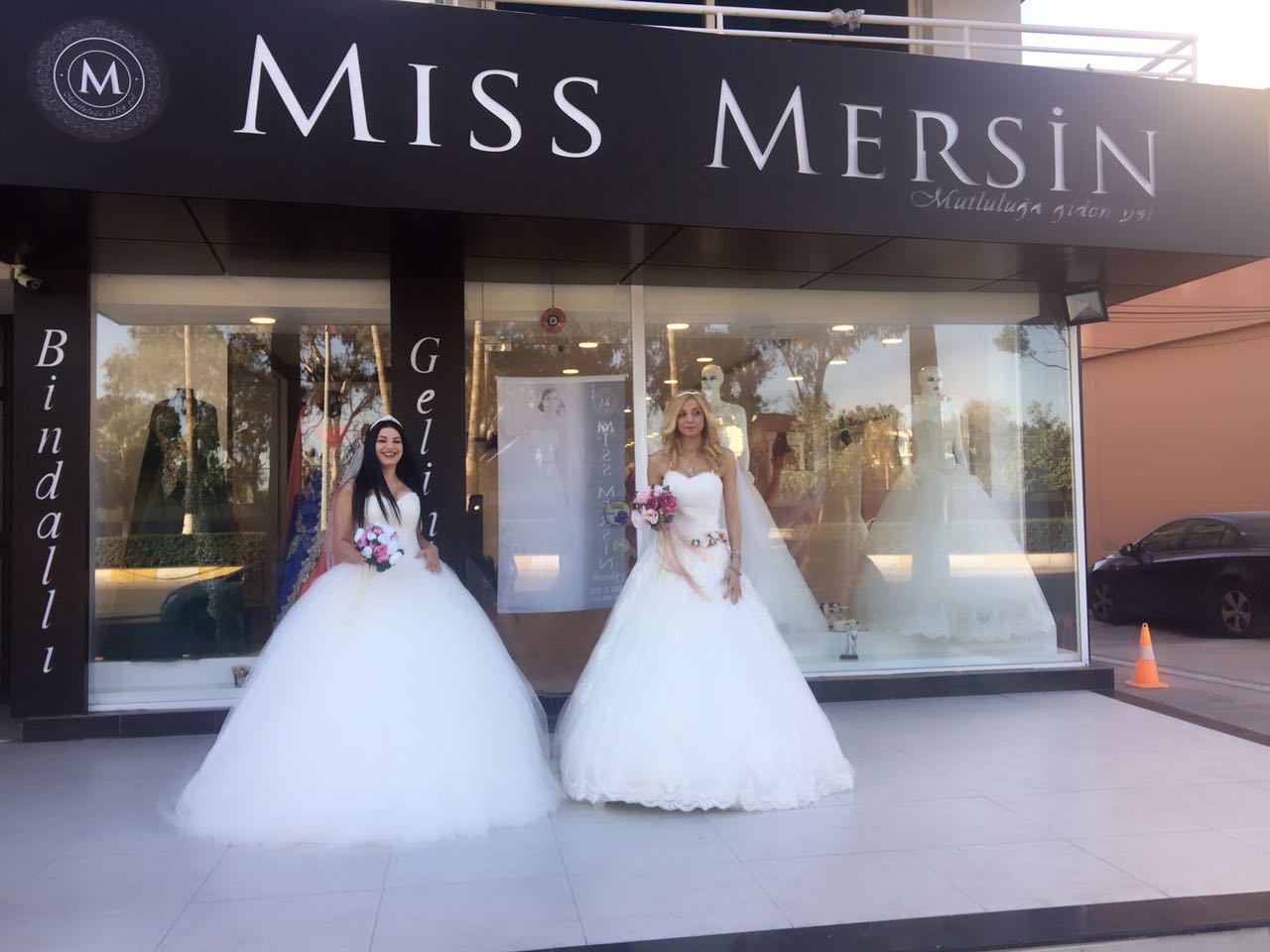 Miss Mersin Gelinlik & Bindallı & Nişanlık (yüksek Kalite, Uygun Fiyat) kır düğünü mekanı — Akdeniz