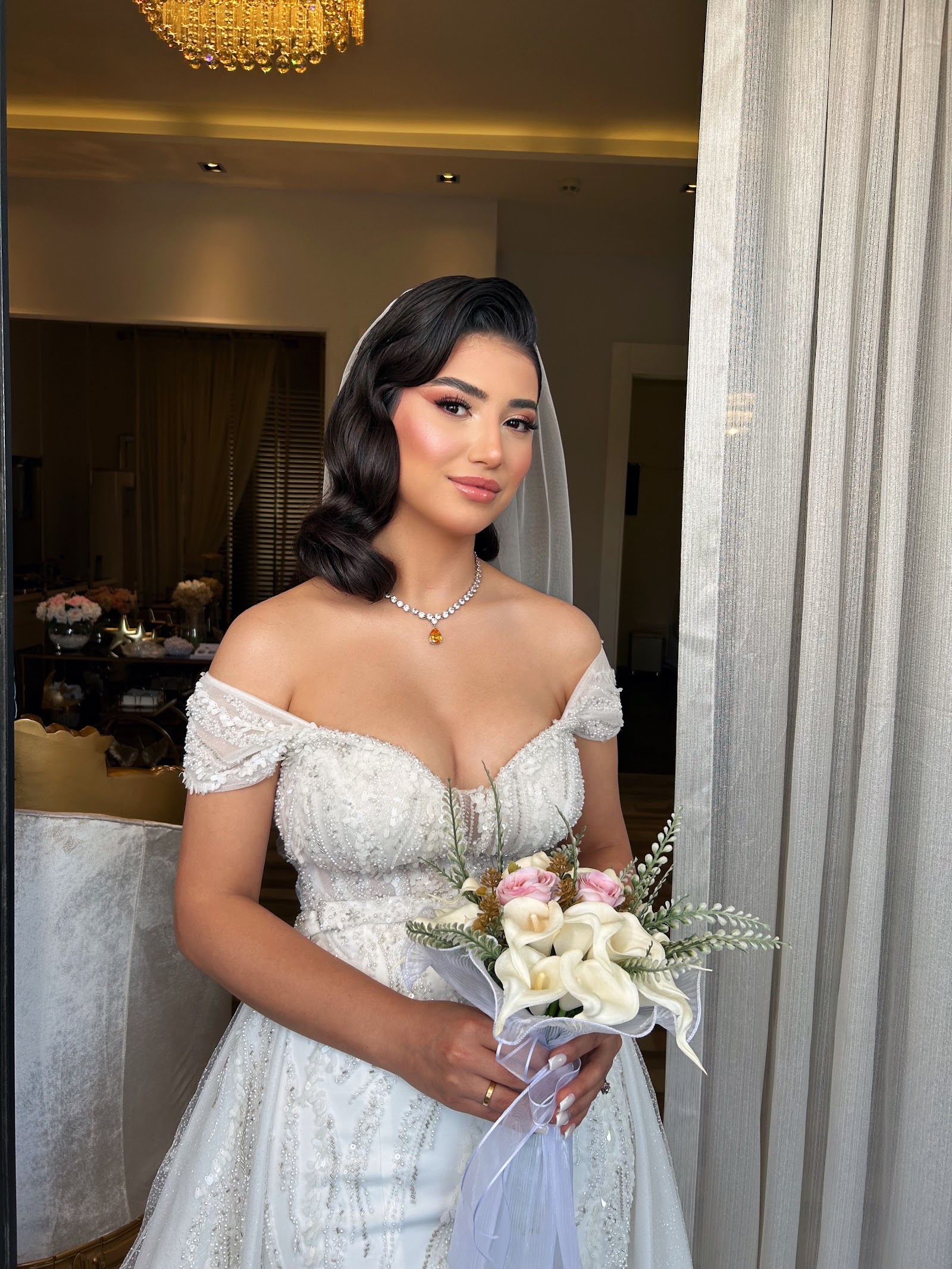 Neria Hair Makeup Studio kır düğünü mekanı — Mezitli