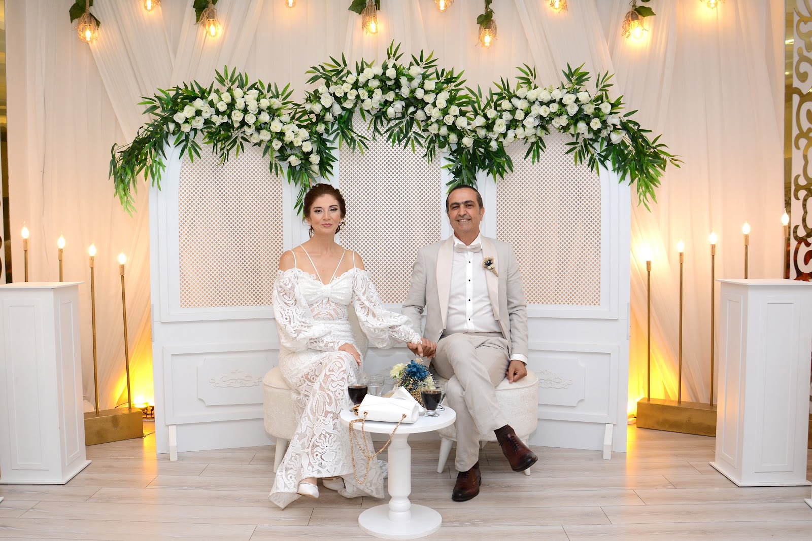 Saloon Gold Nişan, Kına, Düğün Ve Davet Salonu kır düğünü mekanı — Yenişehir