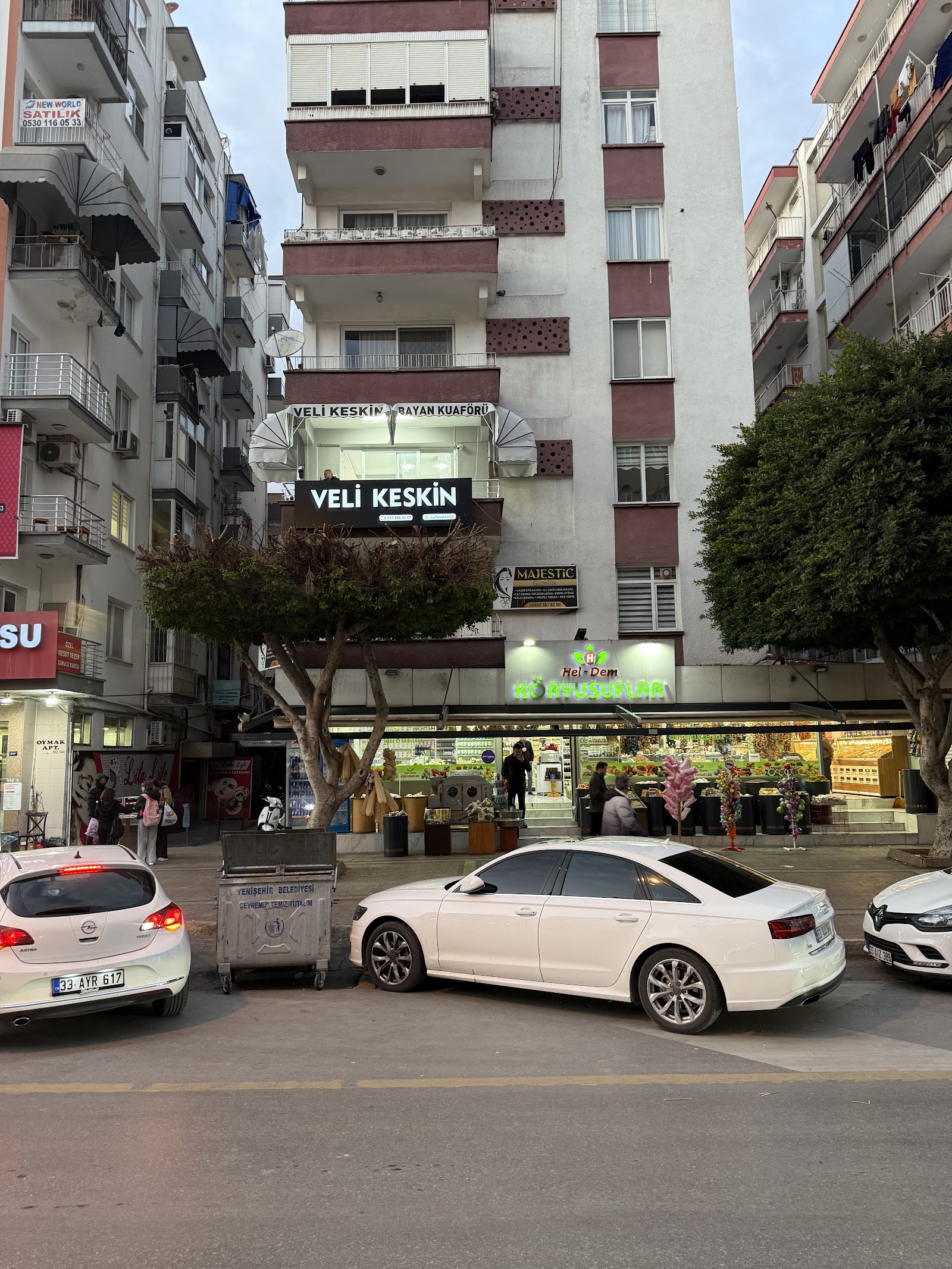 Veli Keskin Bayan Kuaförü