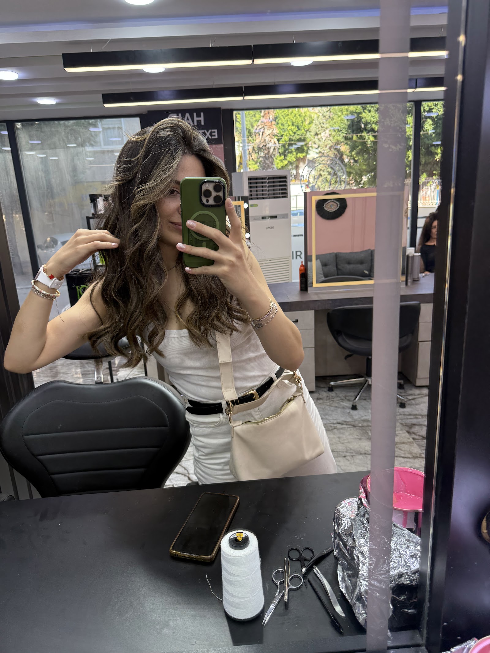 Y & F Hair Design Expert Kadın Kuaförü